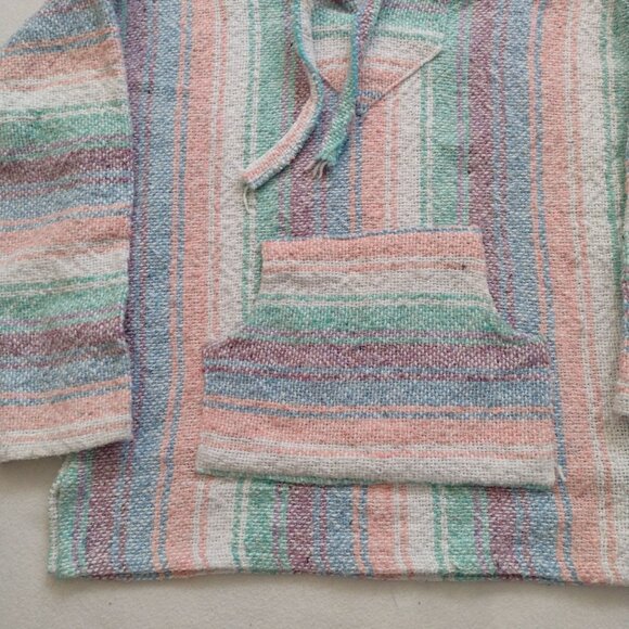 Rosy Pastel Colored Beach Blanket Hoodie M Relaxed Fit Comfy Surfer Pullover - Picture 4 of 7